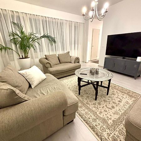 Nicely Furnished Apartment Near Centrum, Free Parking بوري المظهر الخارجي الصورة