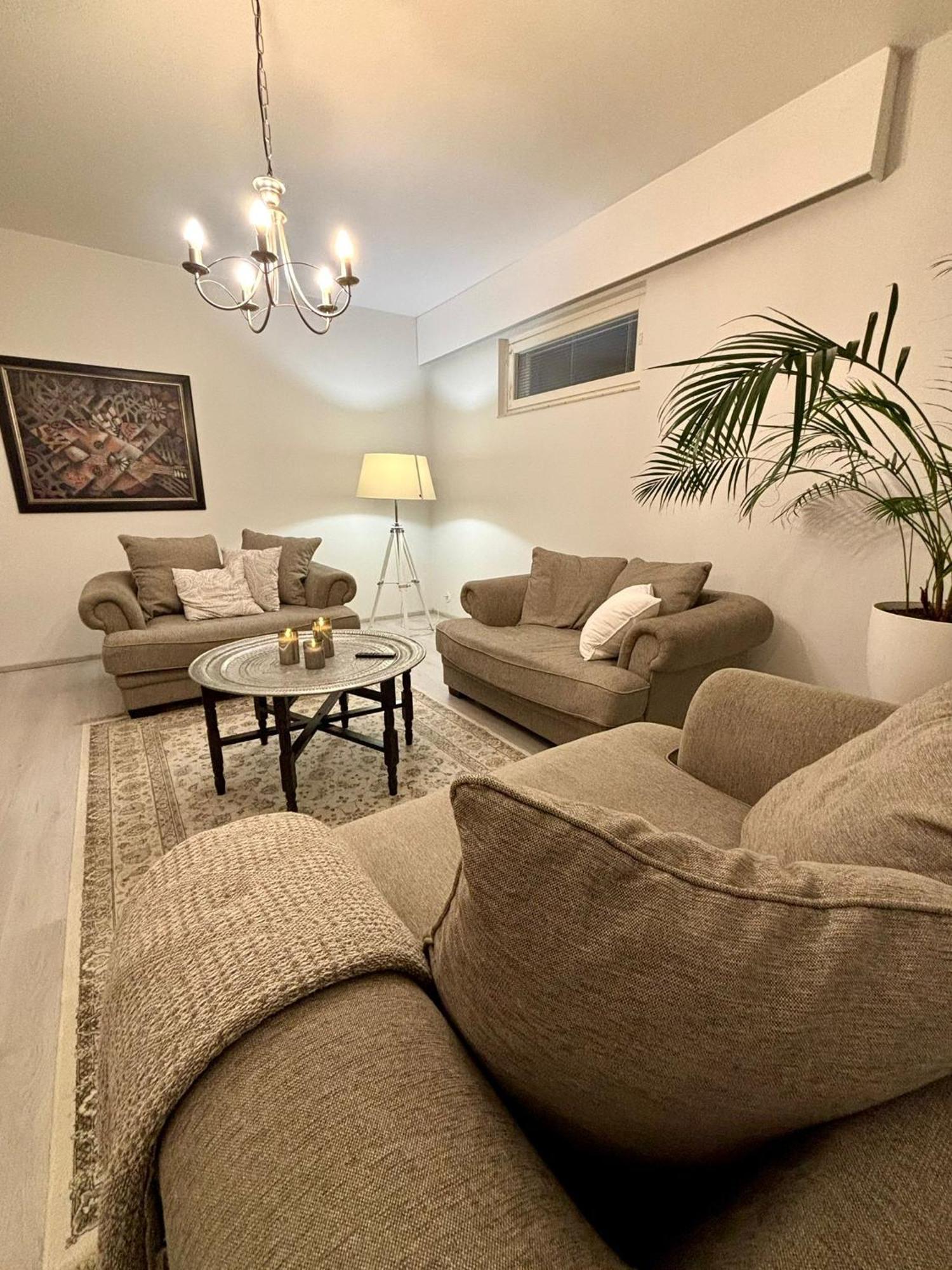 Nicely Furnished Apartment Near Centrum, Free Parking بوري المظهر الخارجي الصورة