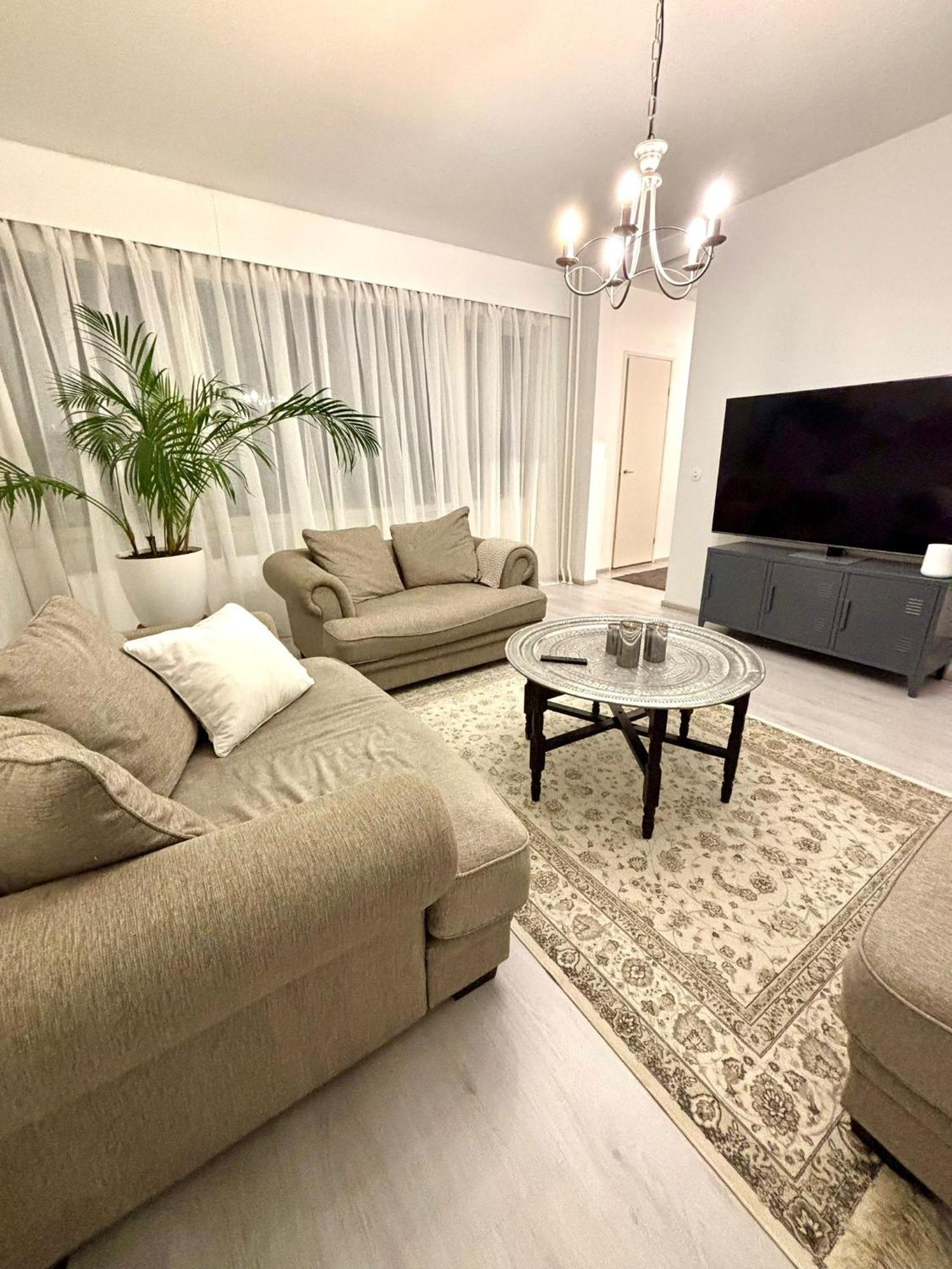 Nicely Furnished Apartment Near Centrum, Free Parking بوري المظهر الخارجي الصورة